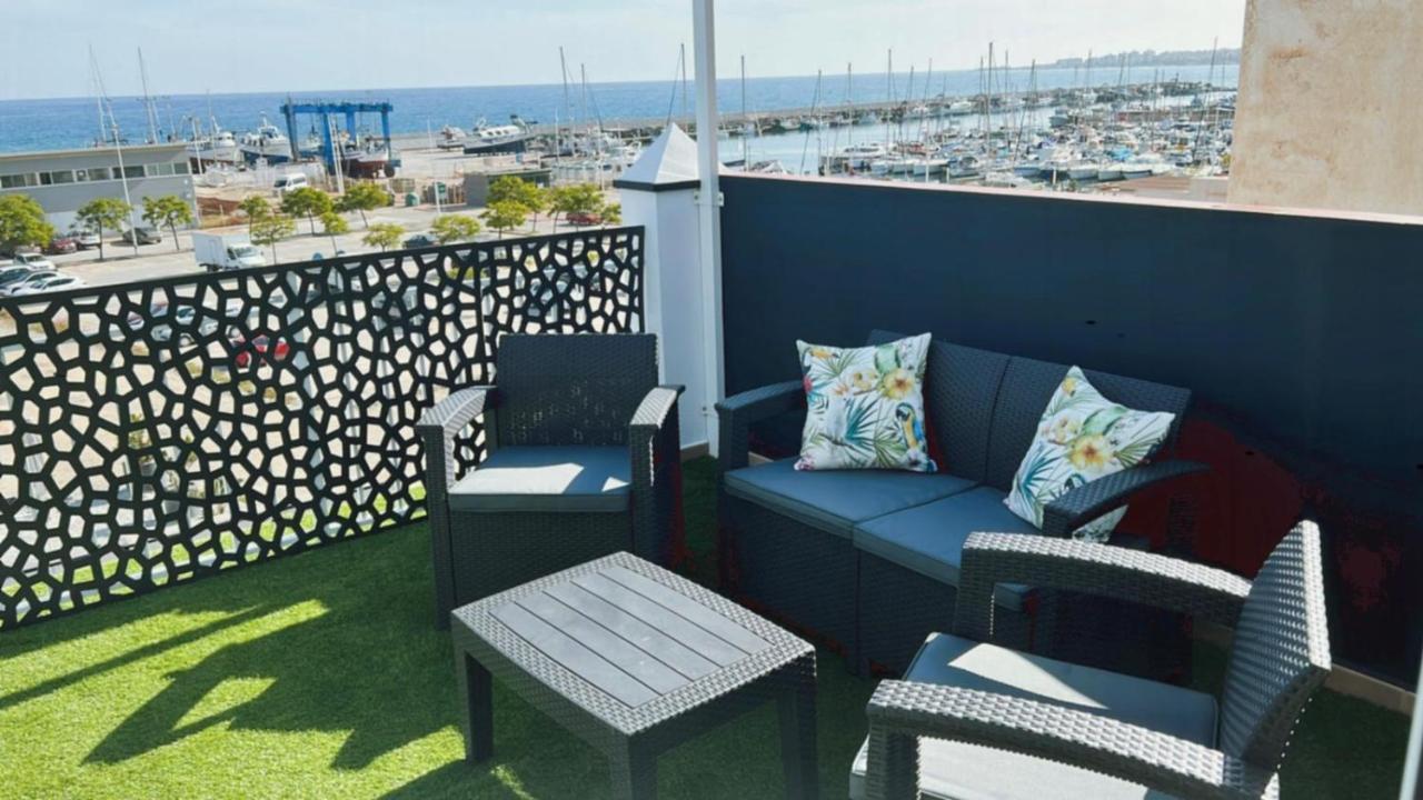 Apartamentos La Caleta Caleta De Velez Luaran gambar